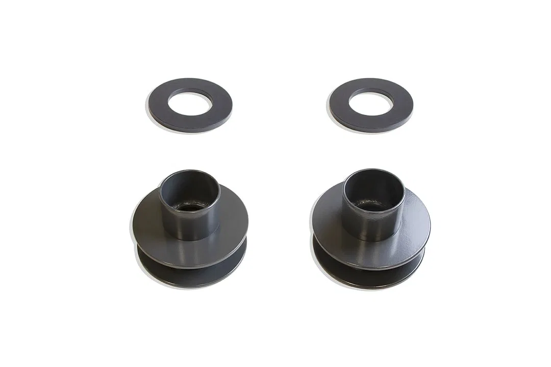 833725 – MAXTRAC Leveling Kit Suspension, 2-1/2 Inch Lift Coil Spring Spacers With Spacers Only